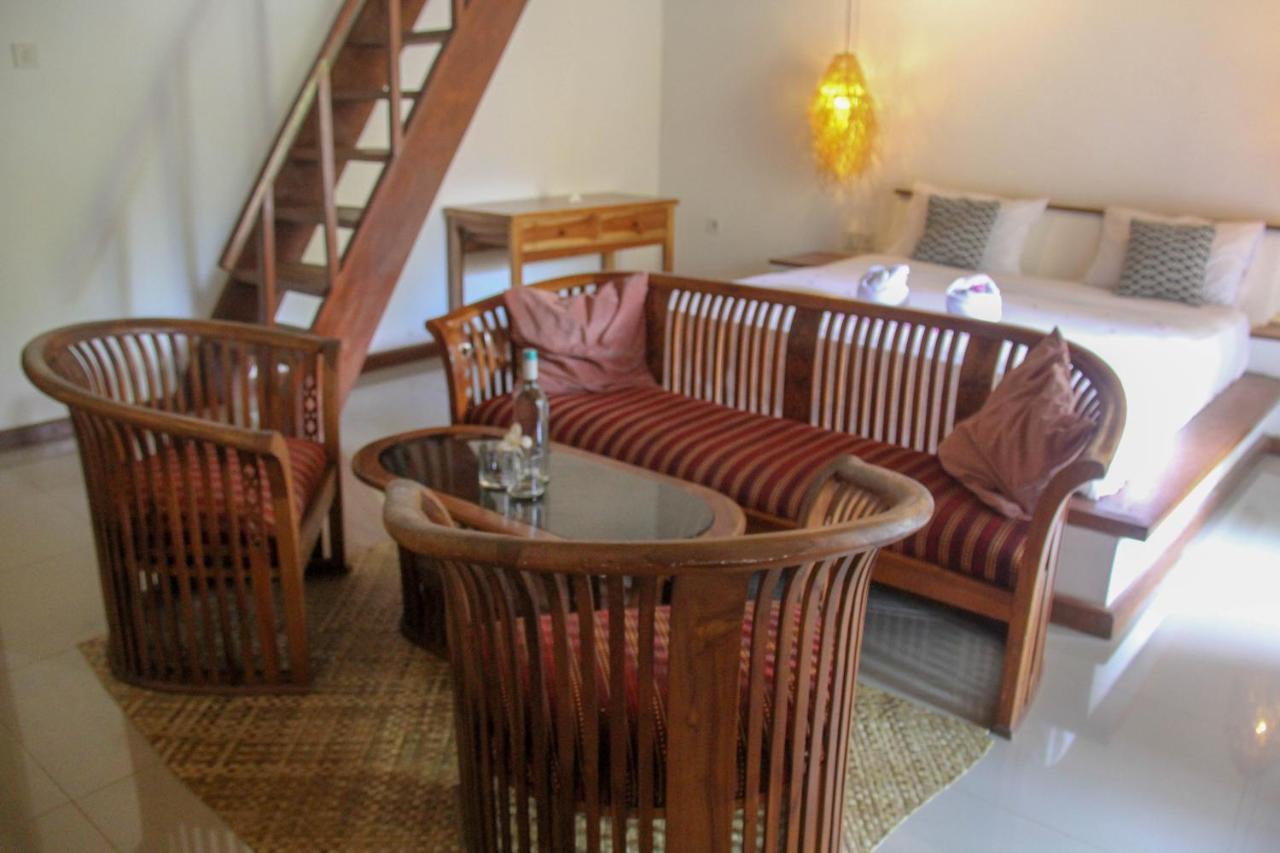Lucky'S Hostel Гили Еър Екстериор снимка