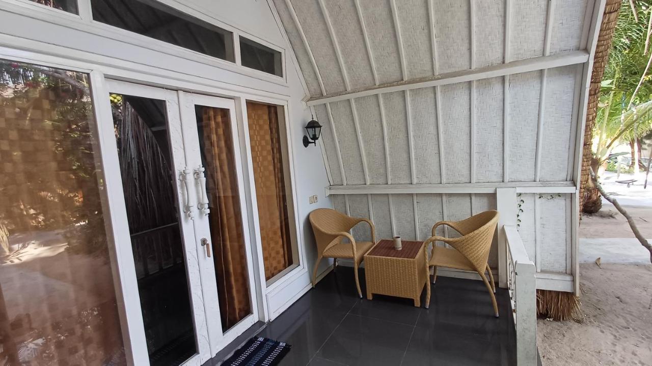 Lucky'S Hostel Гили Еър Екстериор снимка