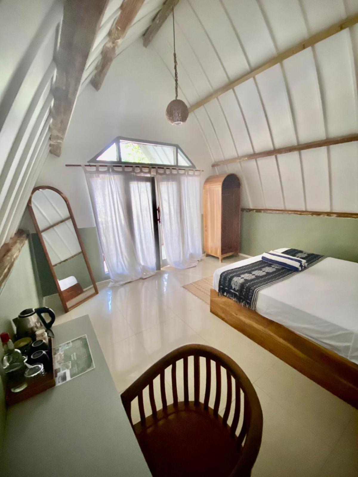 Lucky'S Hostel Гили Еър Екстериор снимка